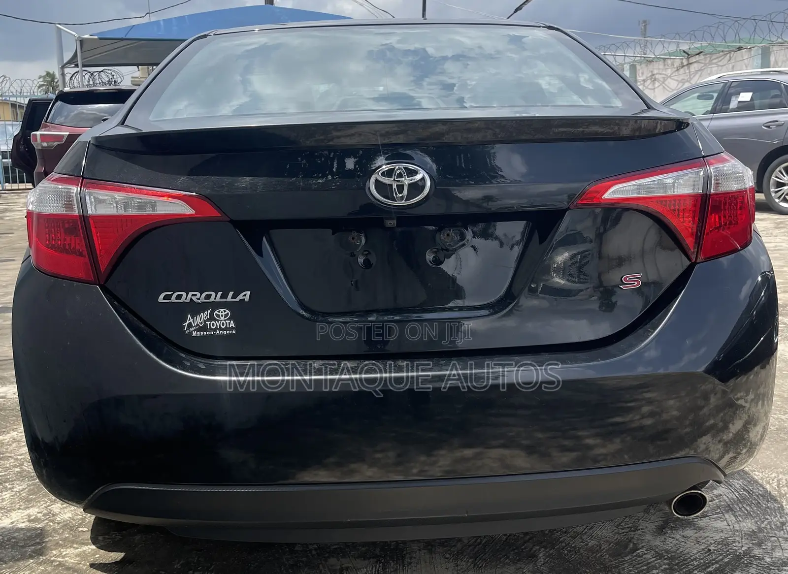 Toyota Corolla S 4dr Sedan (1.8L 4cyl CVT) 2016 Black