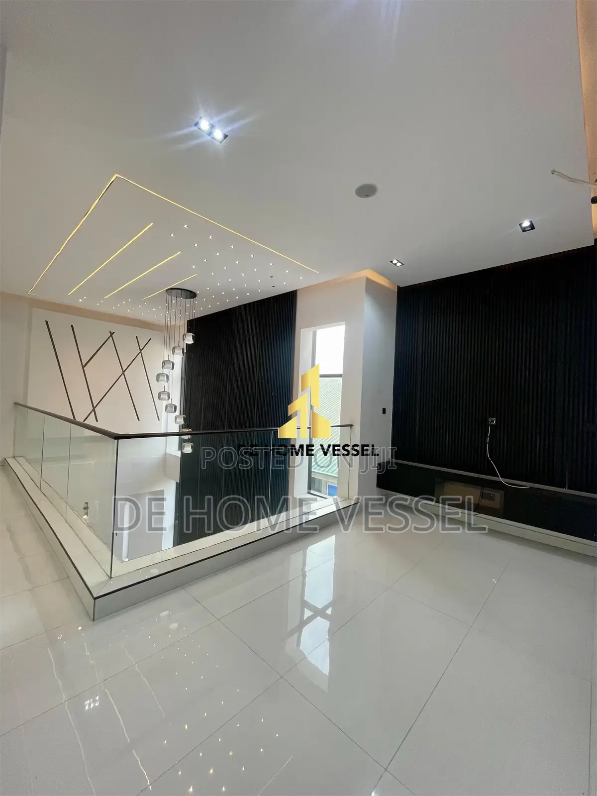 5bdrm Duplex in Idado for sale