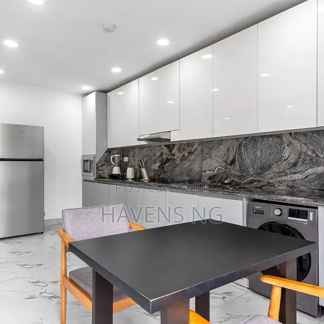 Stylish 2-Bedroom Apartment With Modern Facilities