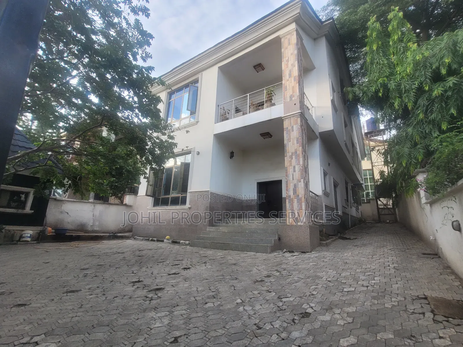 5bdrm Duplex in Maitama for rent