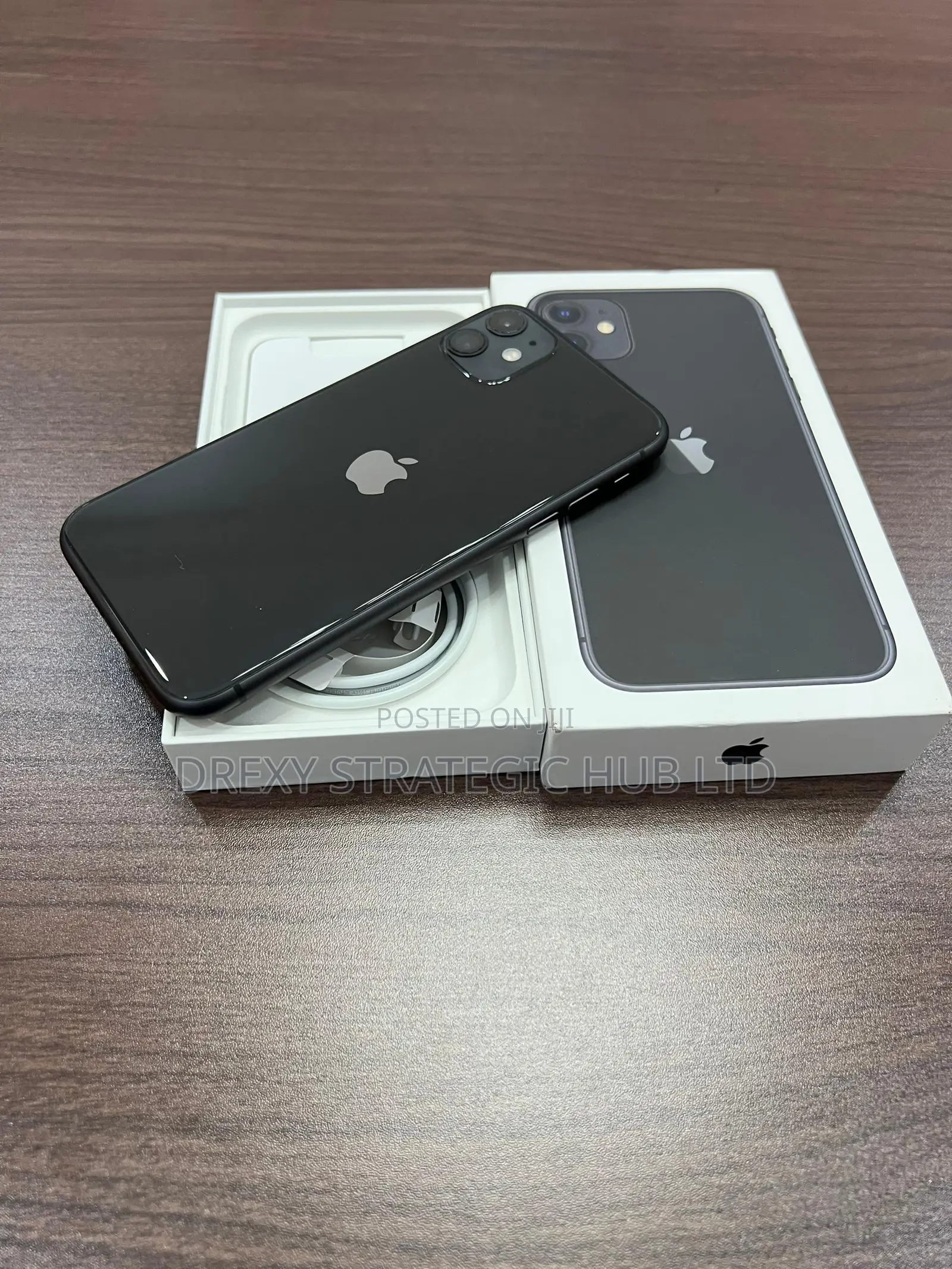 New Apple iPhone 11 64 GB Black