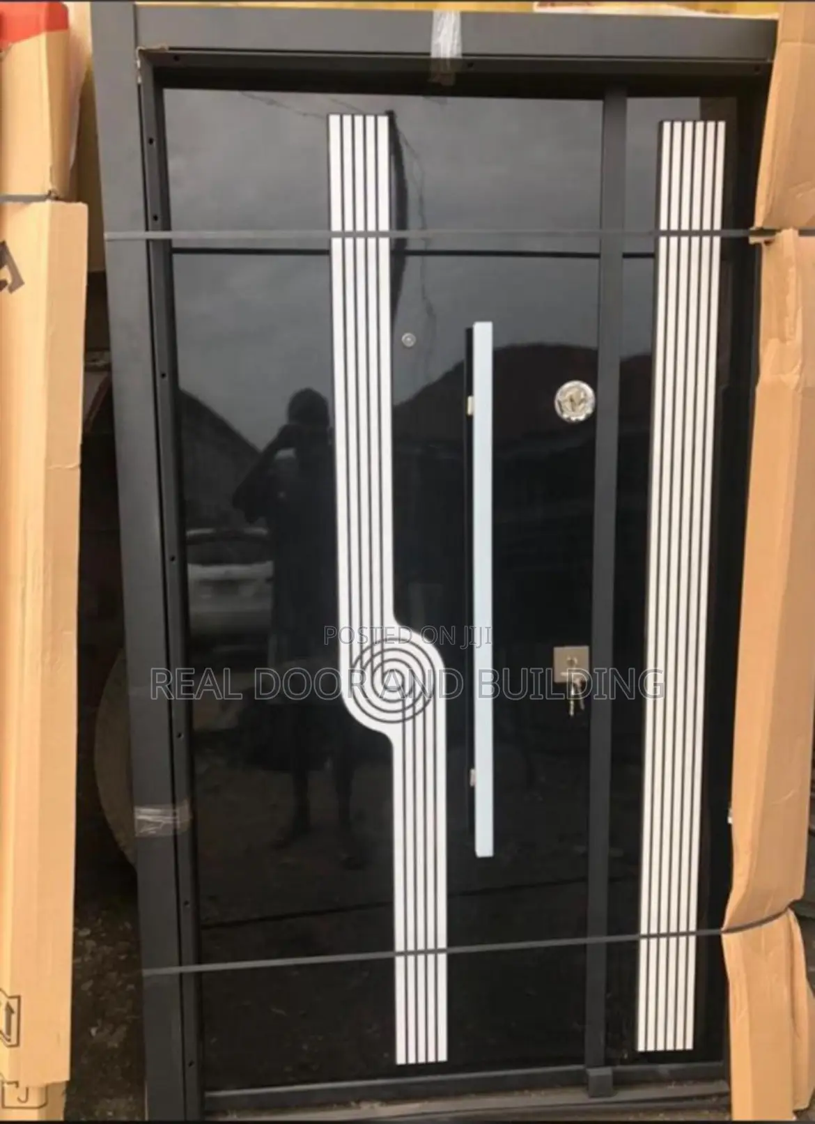 Luxury 4ft X7ft Black/White Entrance Turkish Door. (629lj)
