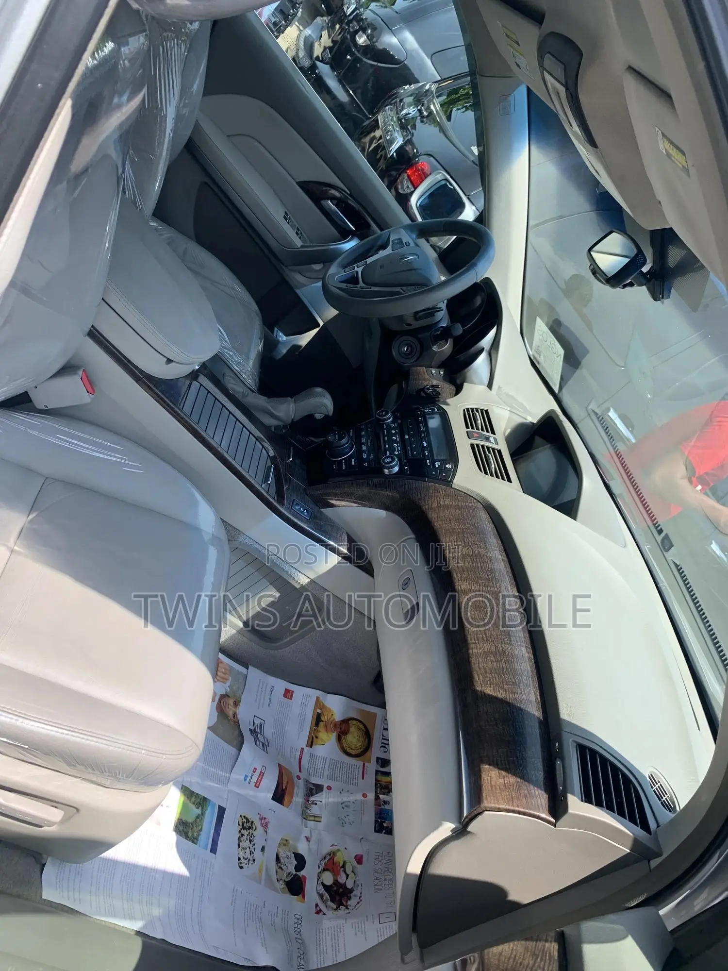 Acura MDX SUV 4dr AWD (3.7L 6cyl 6A) 2012 Silver