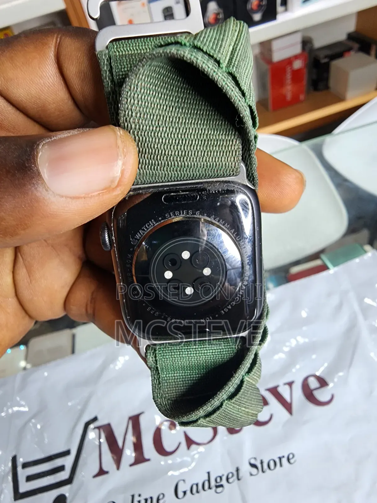 Apple Watch Series 6 44mm GPS Cellular