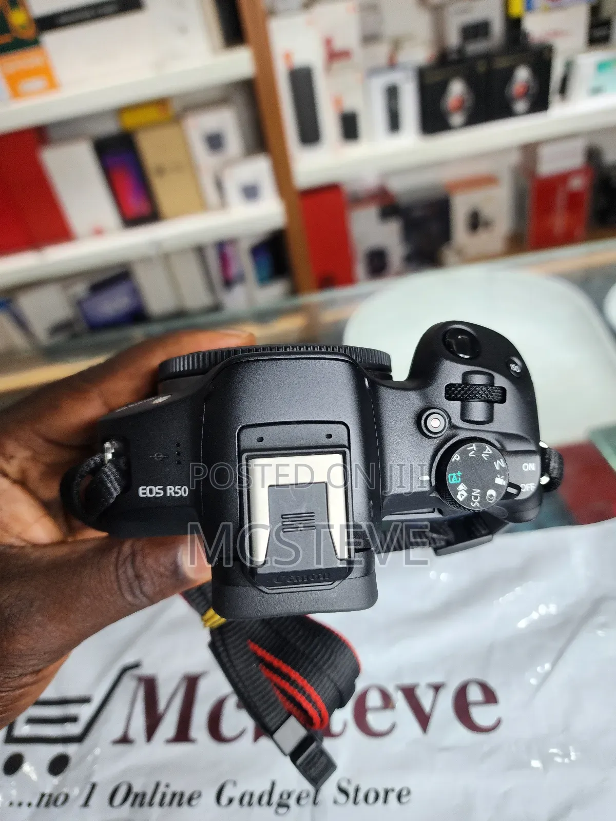 Canon Eos R50 Camera With 18-45mm Lens