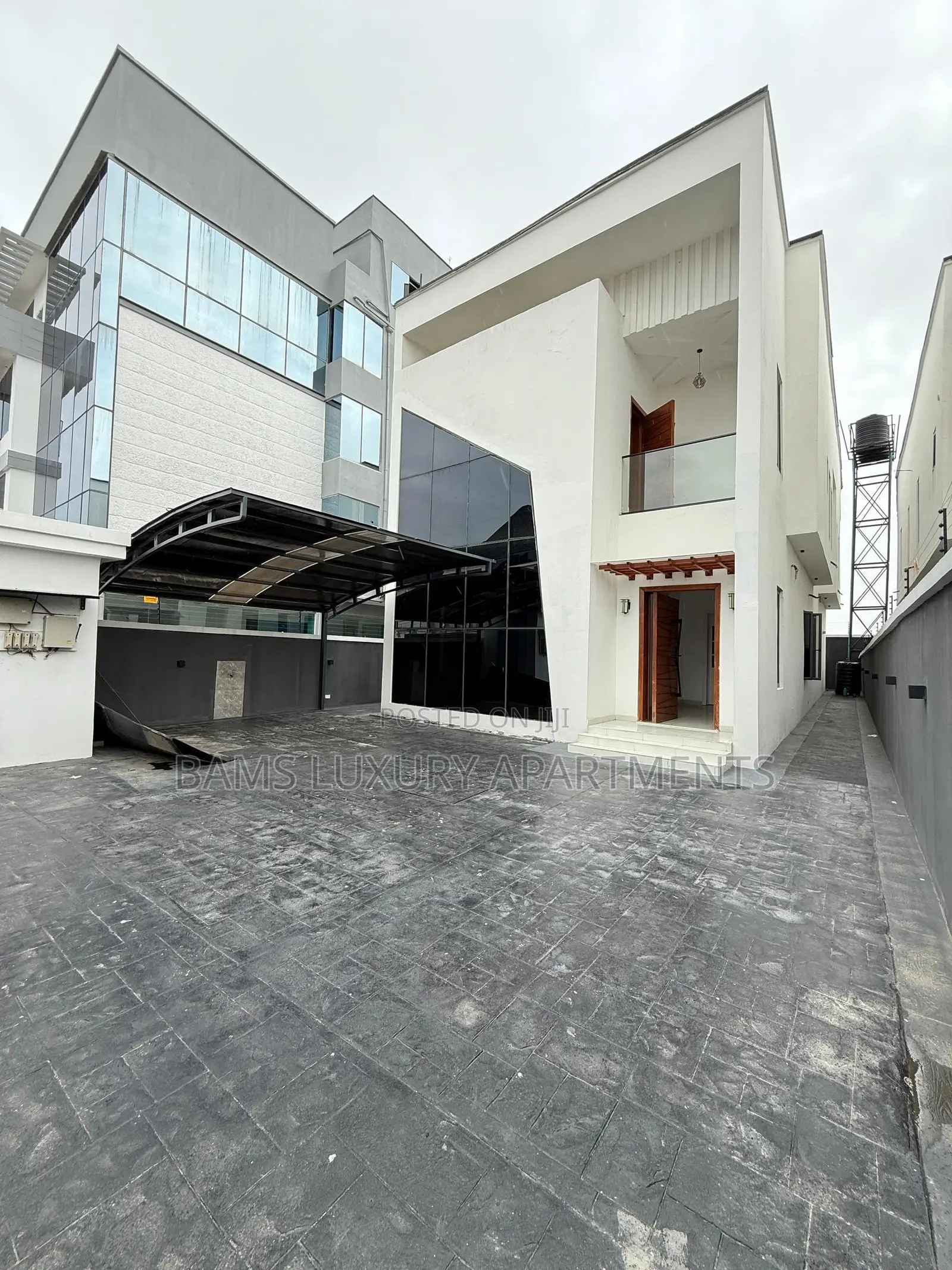 Furnished 5bdrm Duplex in Chevron Lekki for sale