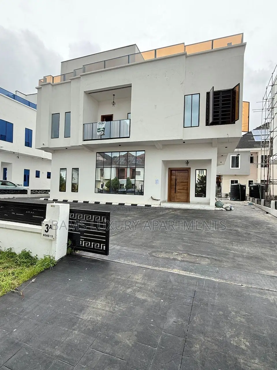 Furnished 5bdrm Duplex in Osapa London for sale