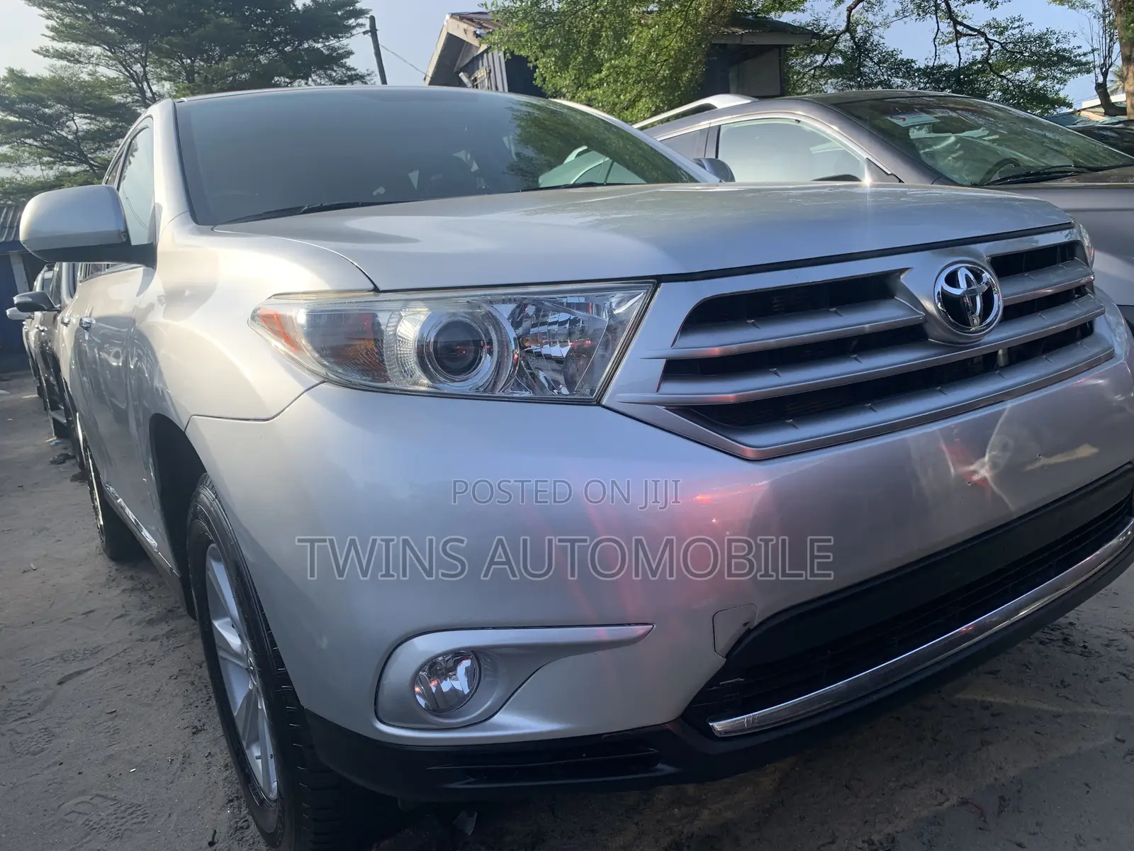 Toyota Highlander Limited 2012 Silver