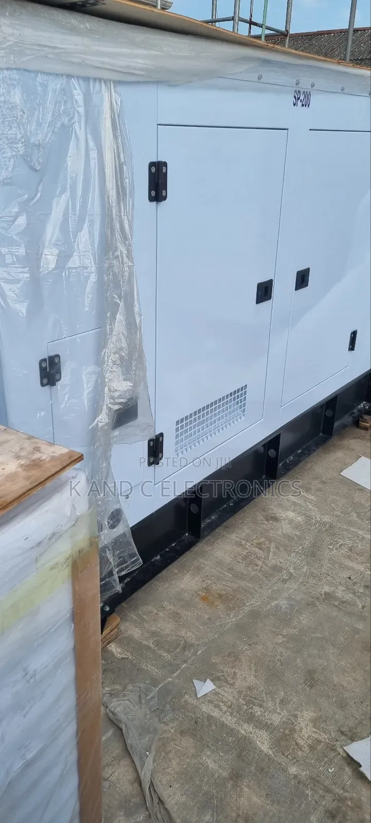 Perkins 200kva Soundproof Diesel Generator