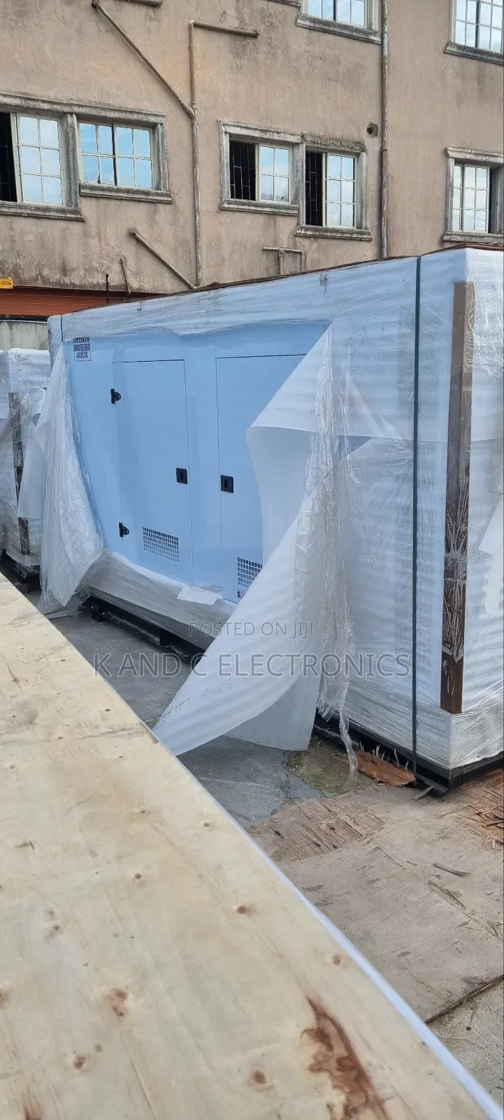 Perkins 400kva Soundproof Diesel Generator Stamford