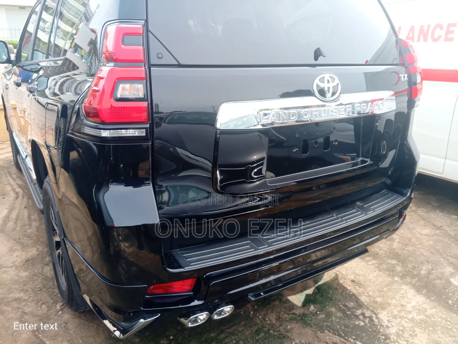 New Toyota Land Cruiser Prado 4.0 2023 Black