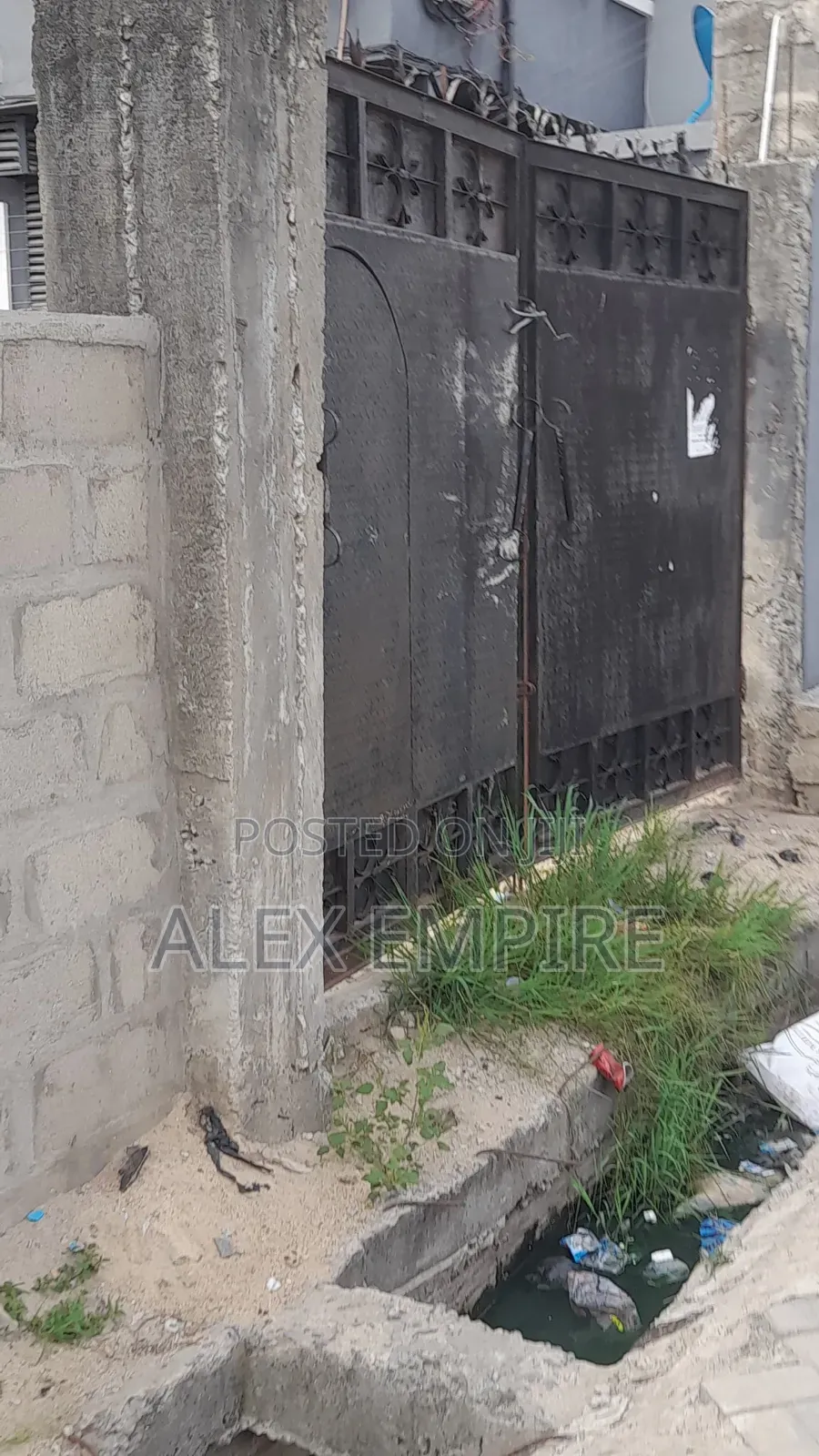 Full Plot of Land for Sale in Ago