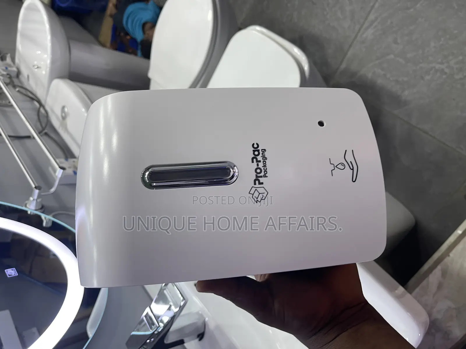 Spanish Standard Soap Dispenser
