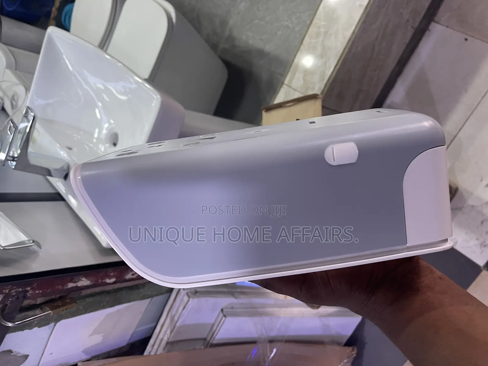 Spanish Standard Soap Dispenser