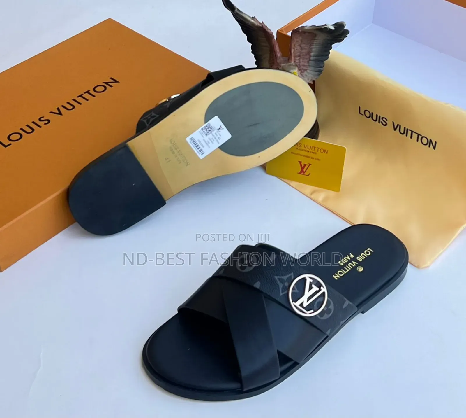 Black Louis Vuitton Luxury Slippers