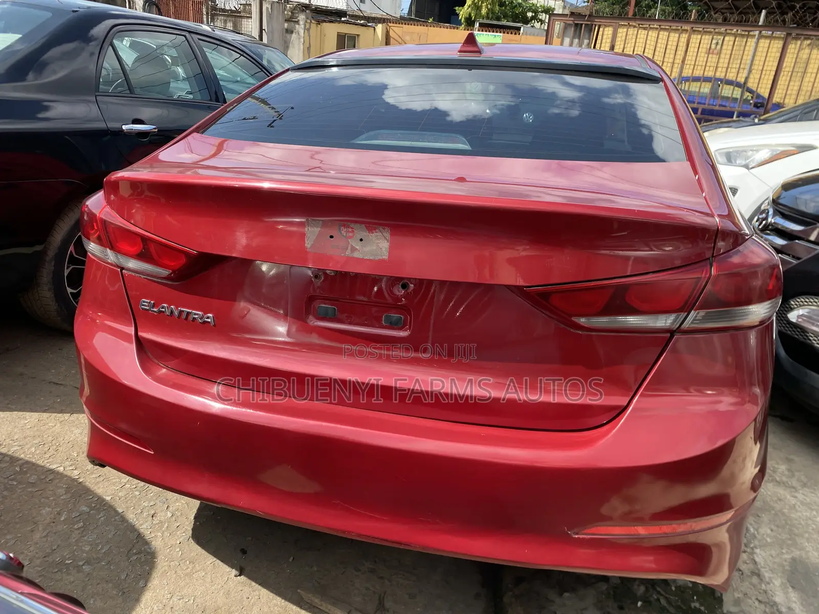 Hyundai Elantra 2017 Red