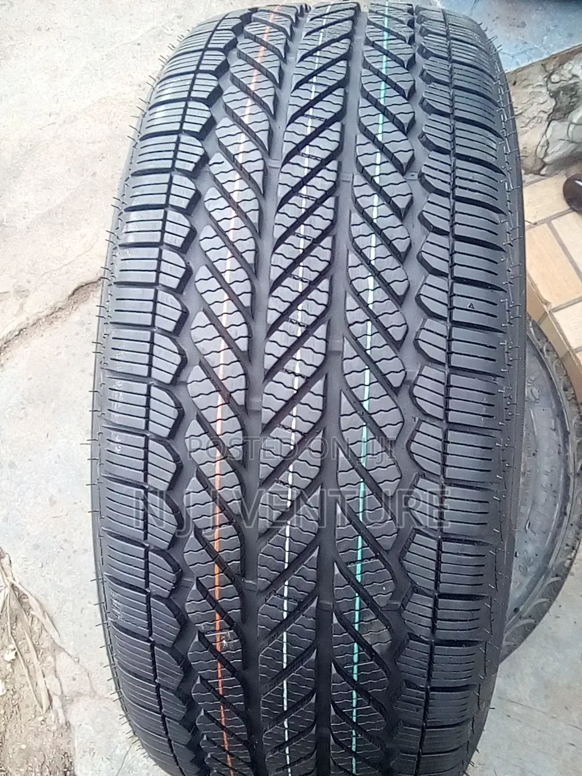 225 45 R18 Bridgestone and Continental