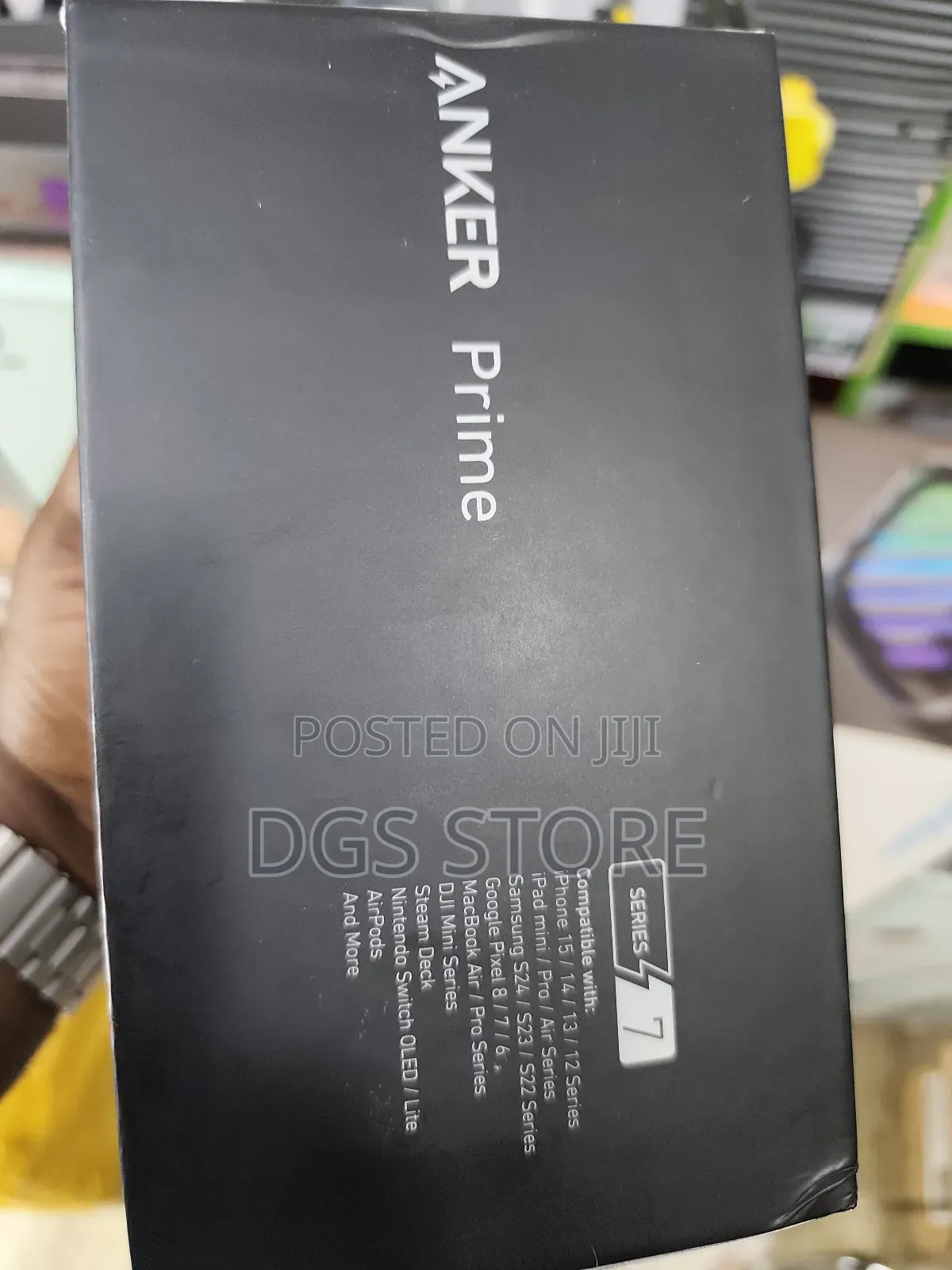 Anker Prime 27,650mah Power Bank 250w With 100w Chargingbase