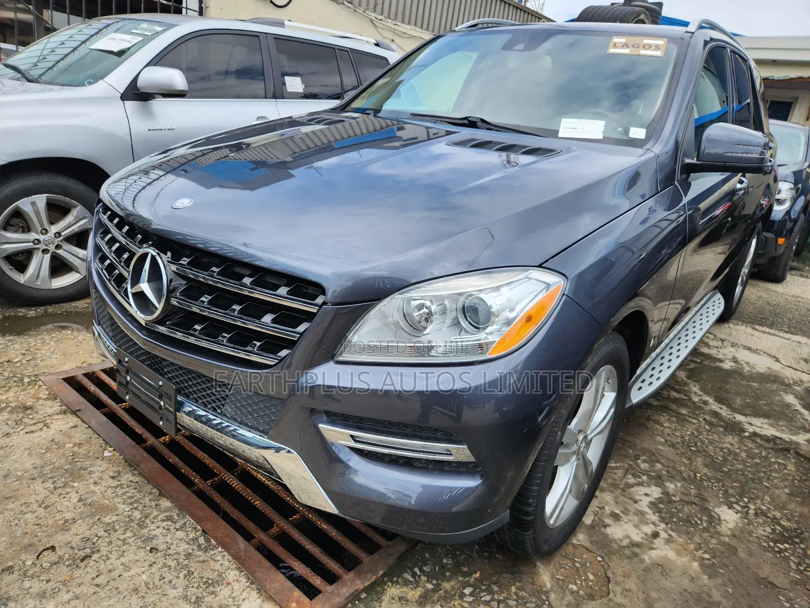 Mercedes-Benz M Class ML 350 4Matic 2012 Gray