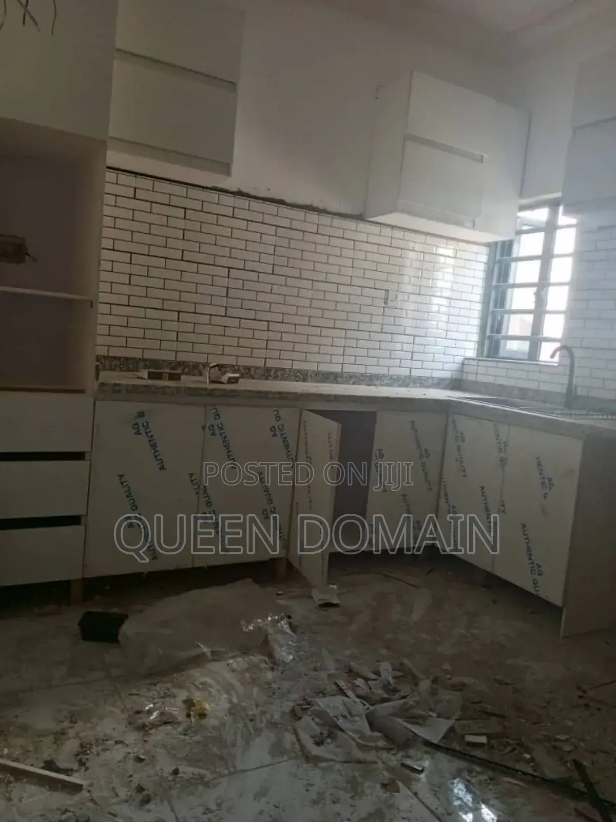 2bdrm Block of Flats in Miracle Avenue, Ajah for rent