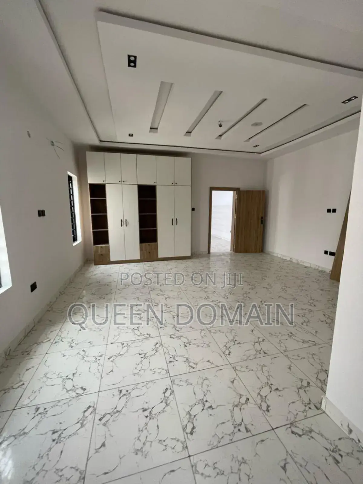 4bdrm Duplex in Buenivista, Lekki for sale