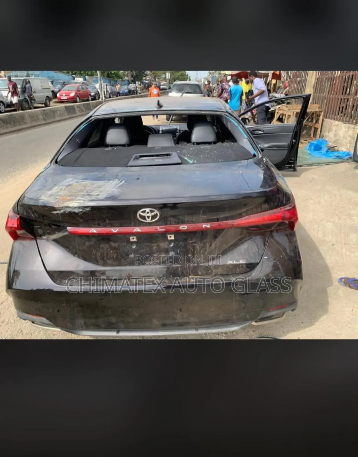 Toyota Avalon 2022 Back Glass Installation We Deliver Fix