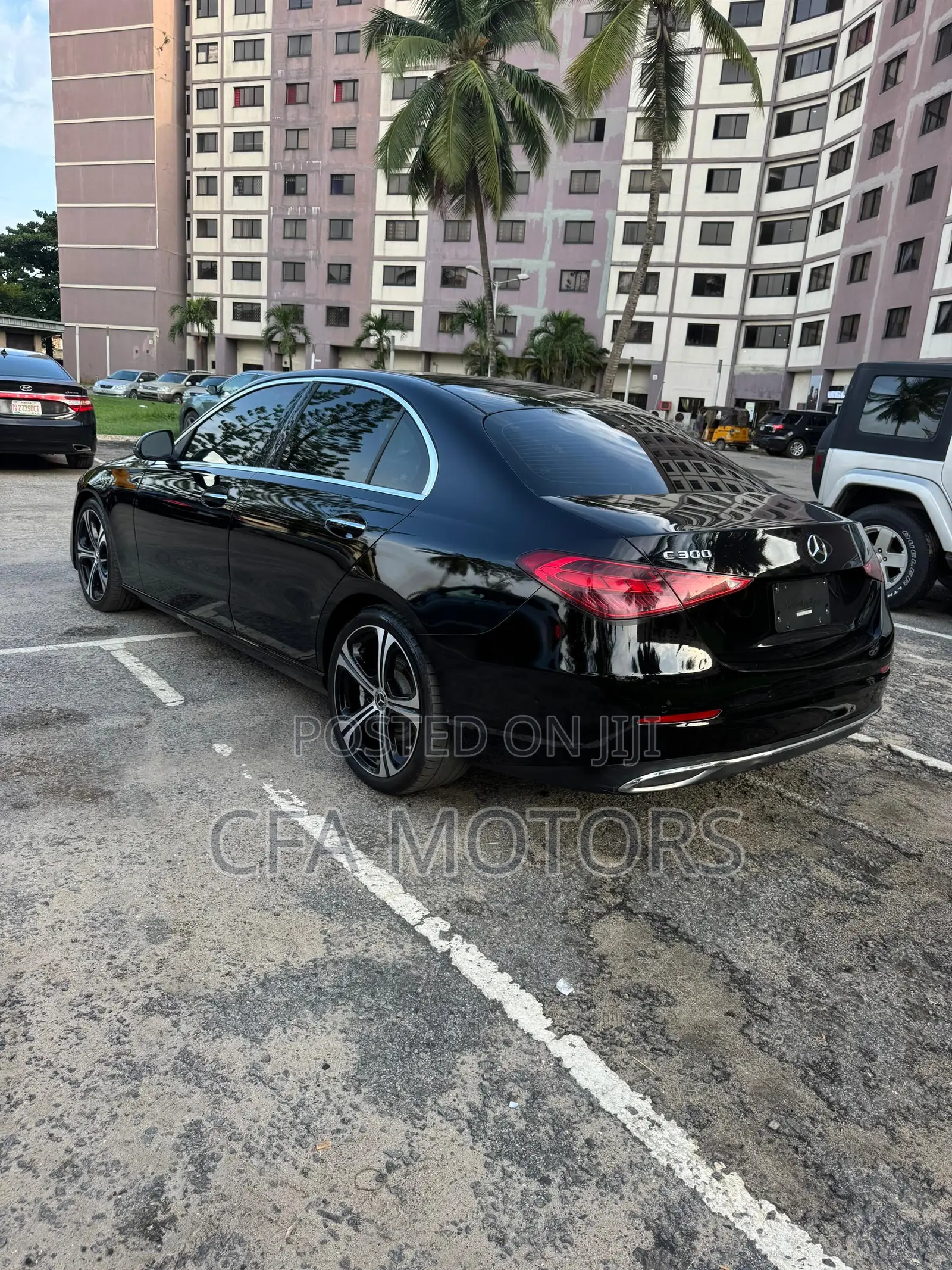Mercedes-Benz C300 2023 Black