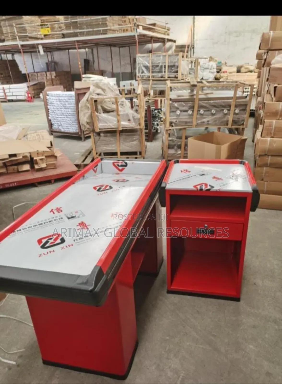 Cashier Table For Supermarket