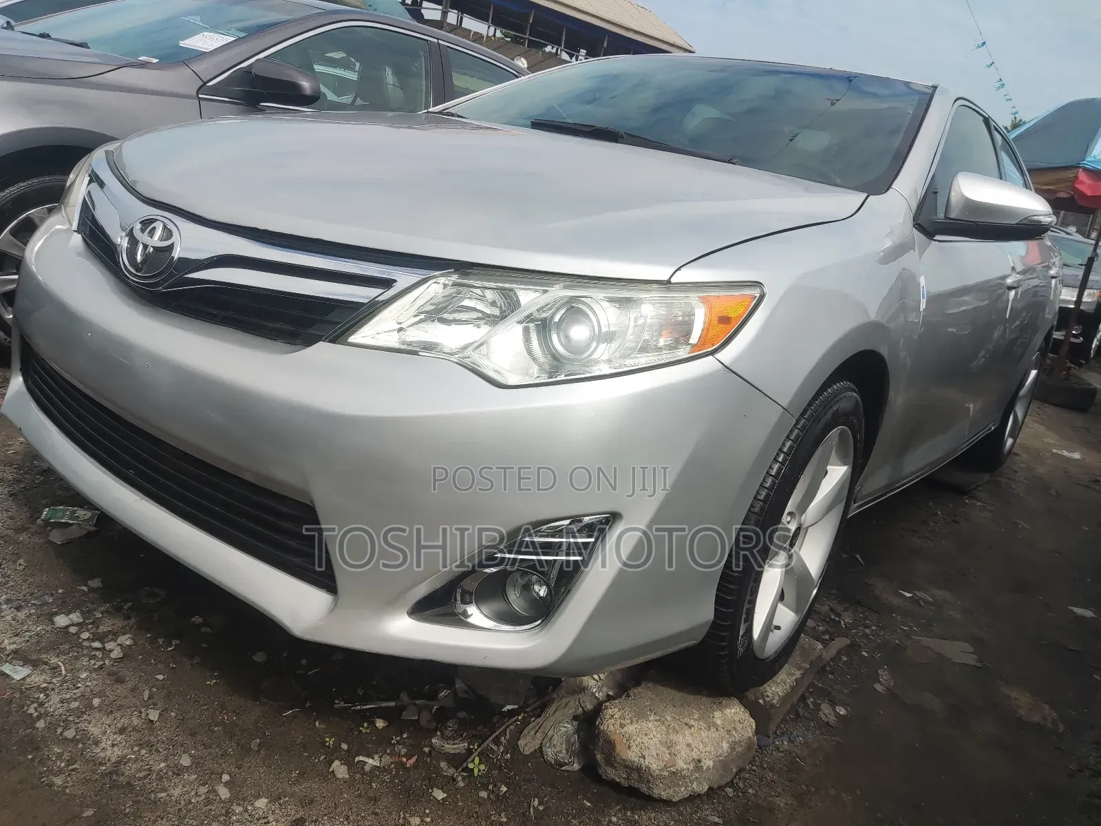 Toyota Camry LE 4dr Sedan (2.5L 4cyl 6A) 2012 Silver