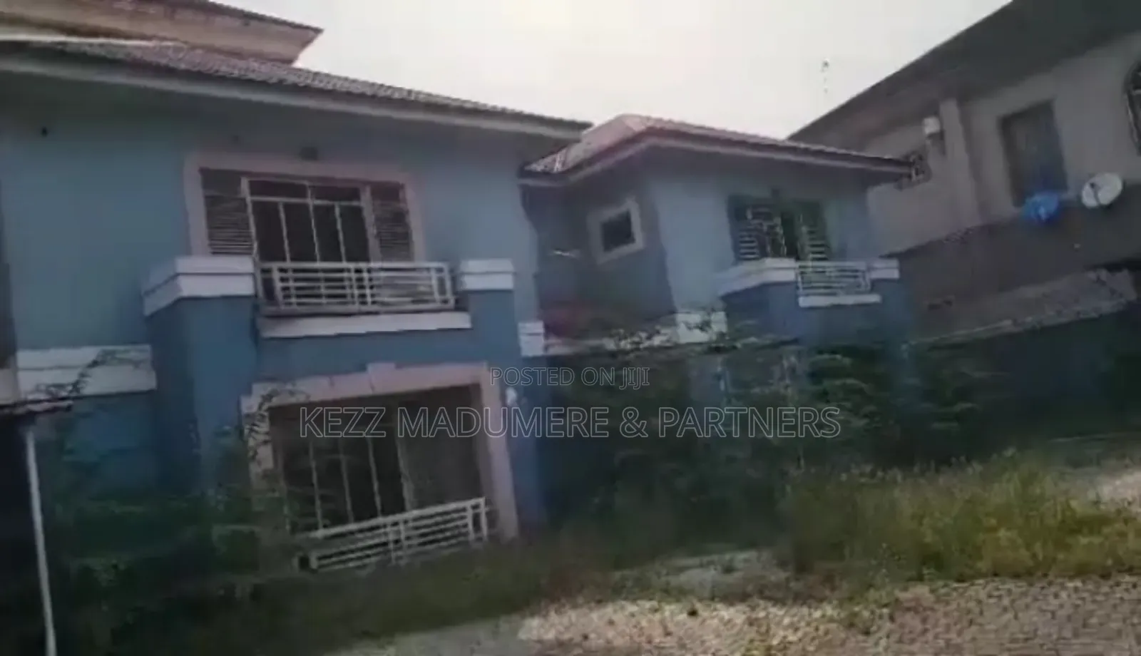 3bdrm Duplex in Phase 2 New Gra , for sale
