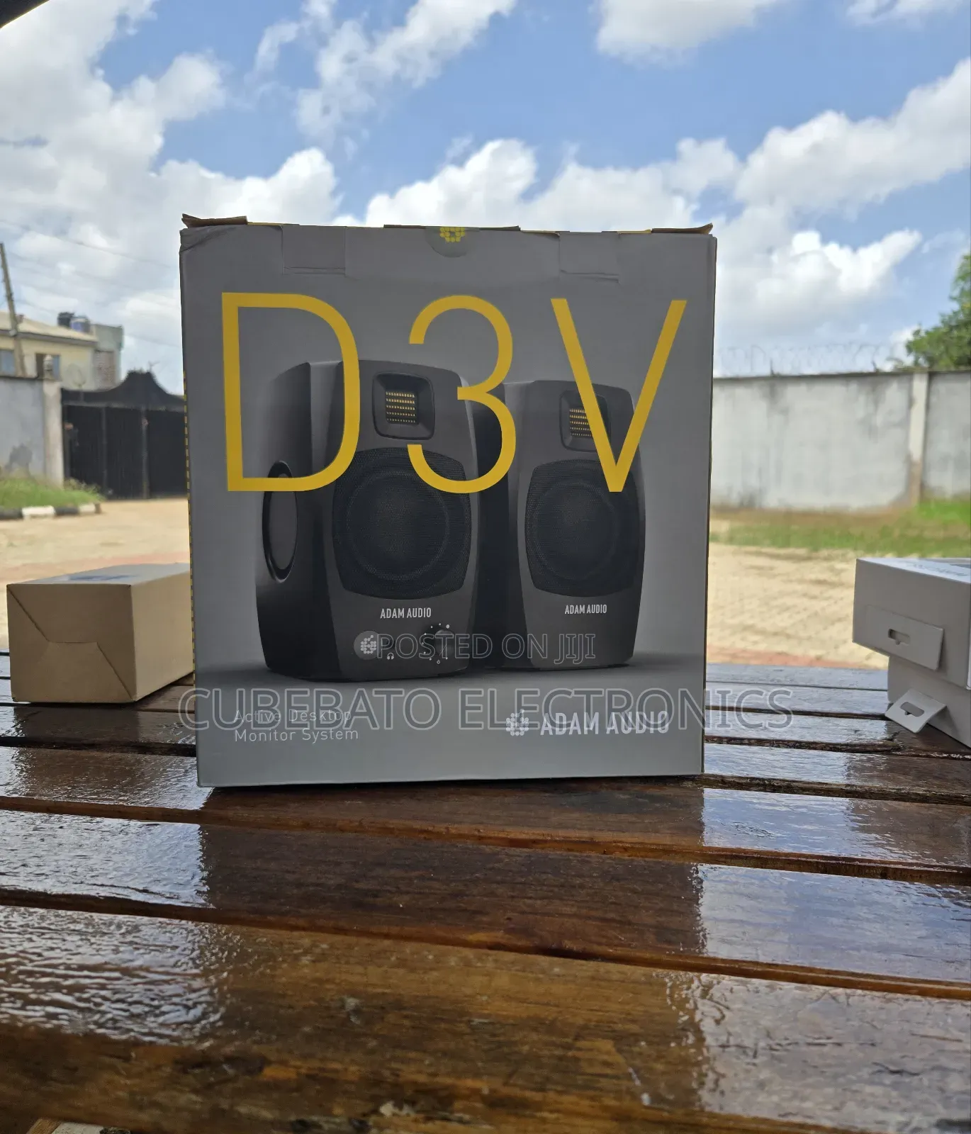 Adam Audio D3v Portable Speakers