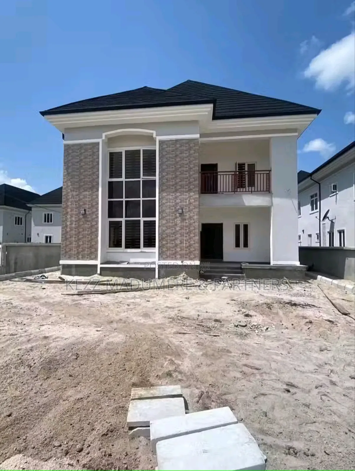4bdrm Duplex in Reef Court Estate, Port-Harcourt for sale