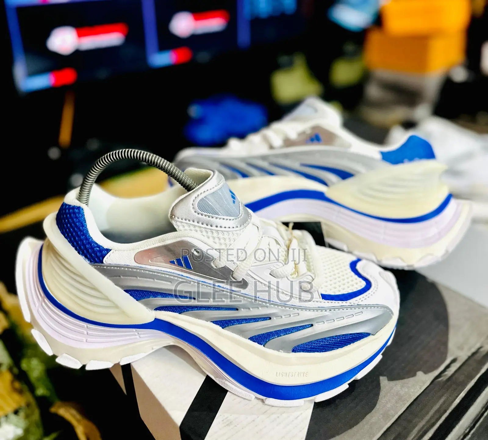Adidas XLG MTW