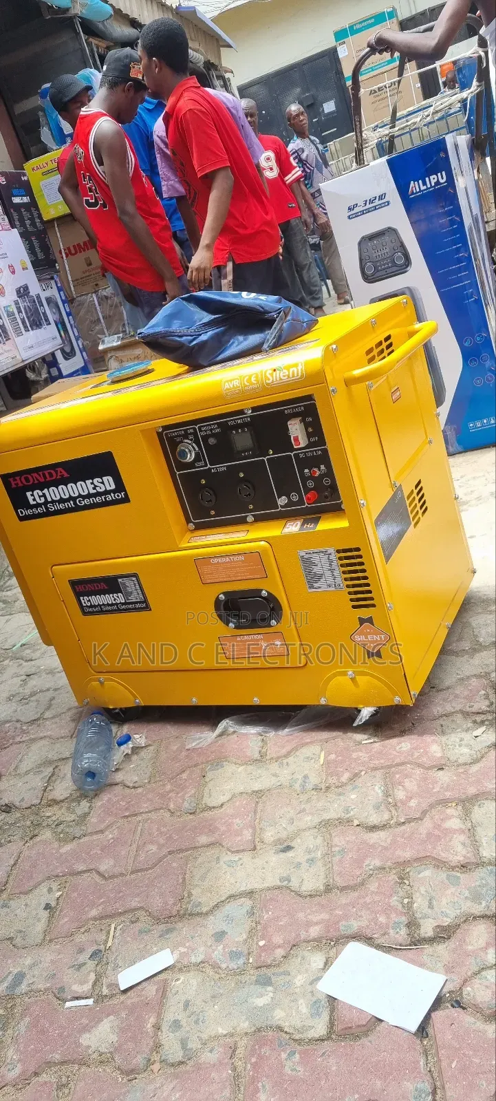 Honda 10kva Soundproof Diesel Generator