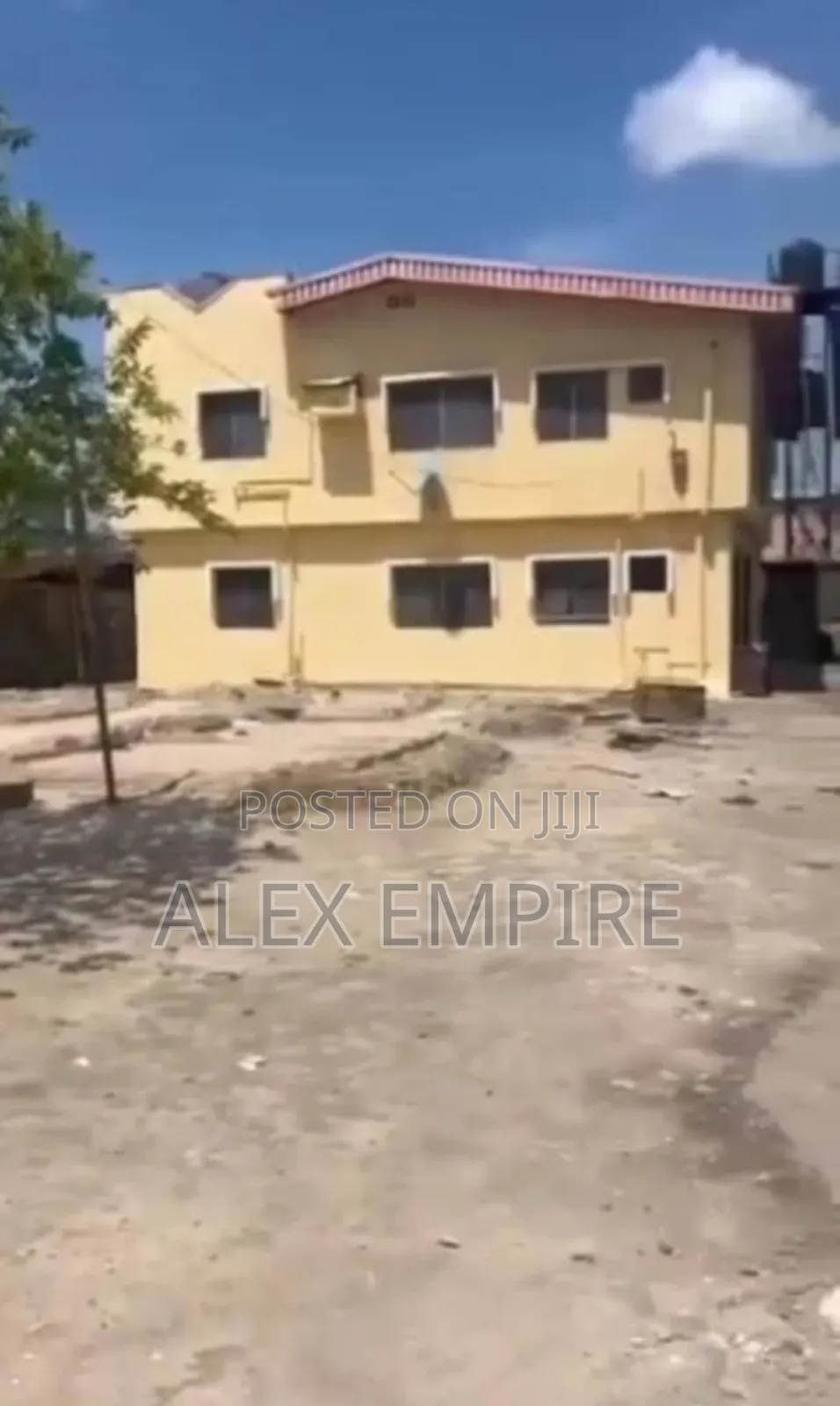 3bdrm Block of Flats in Amuwo-Odofin for sale