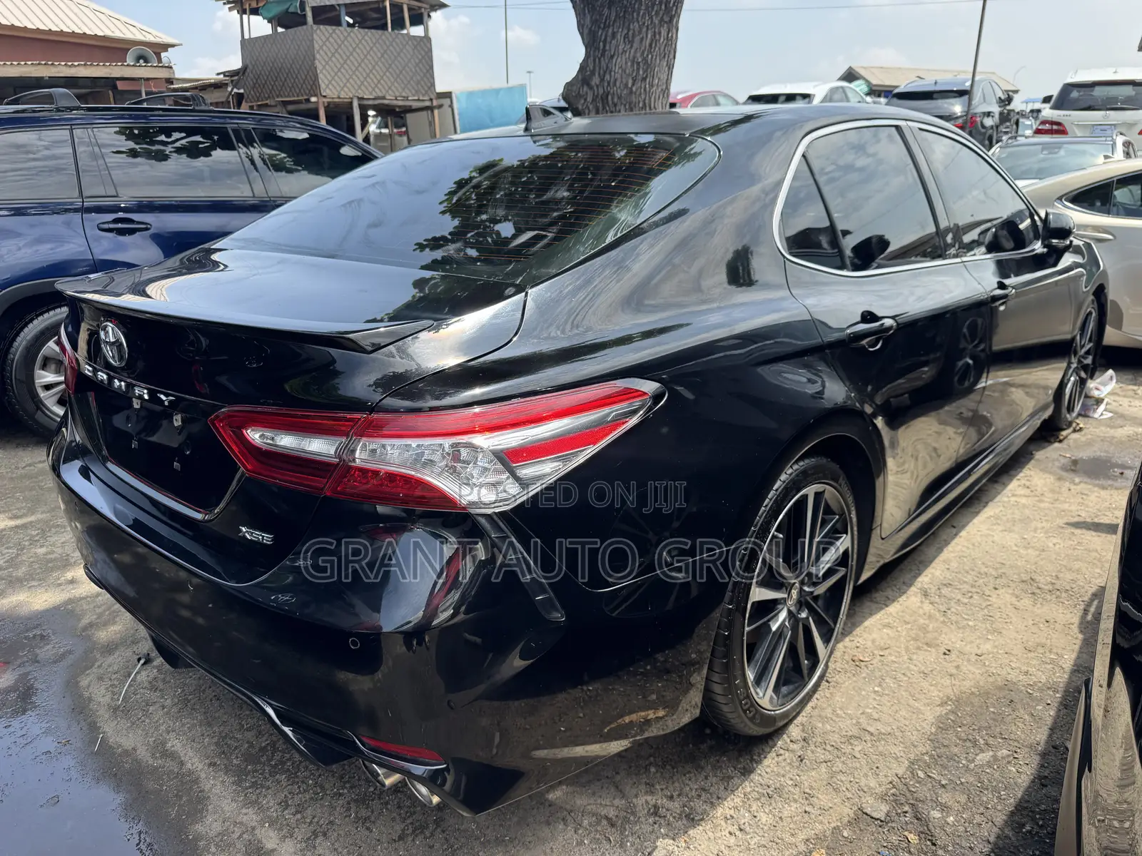 Toyota Camry XSE V6 FWD 2020 Black