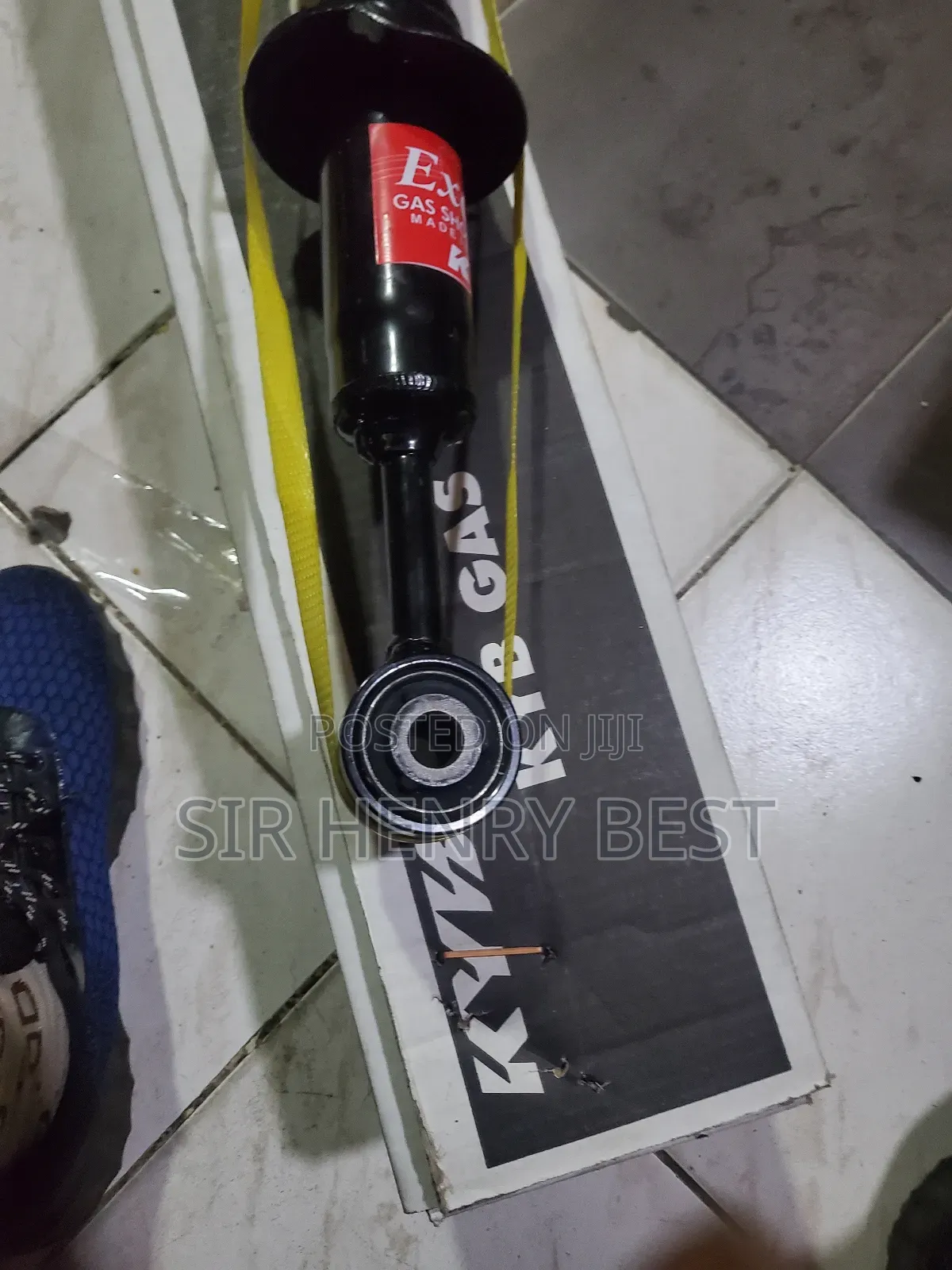 Front Shock Absorber Toyota Landcrusier Prado Sensor Kyb
