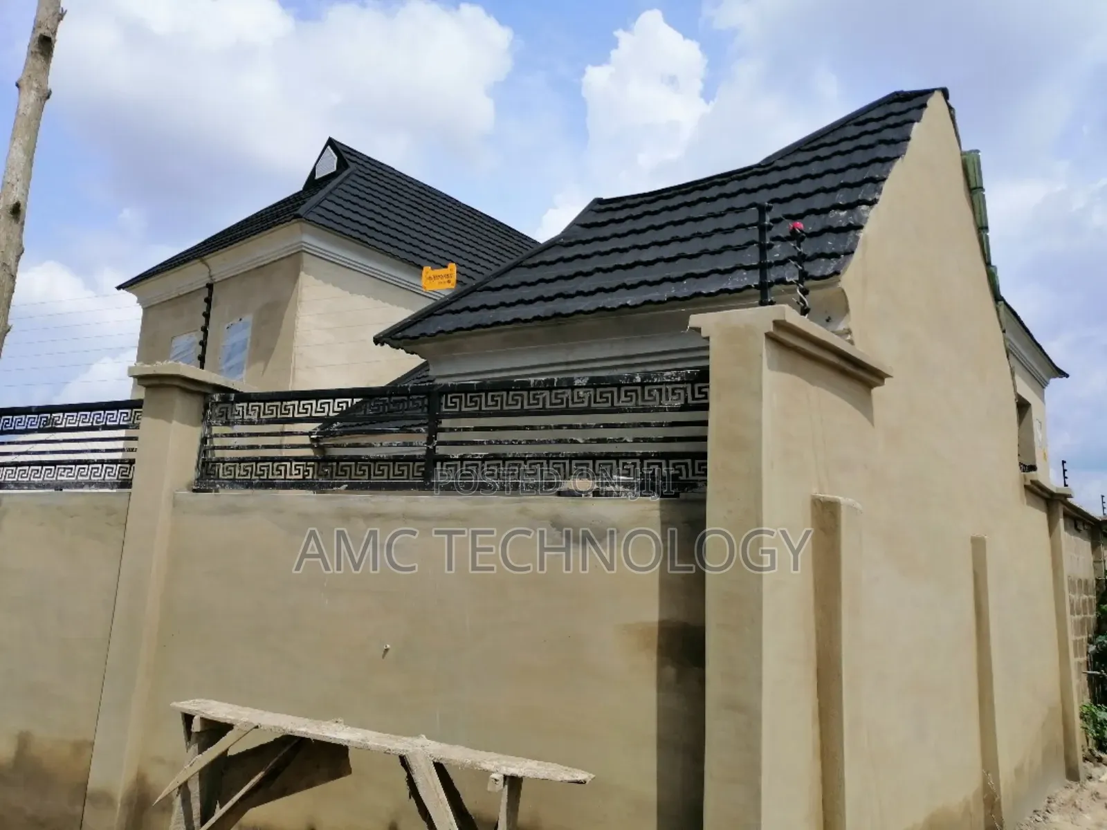 Electric Fence Wire Installation And Maintenance