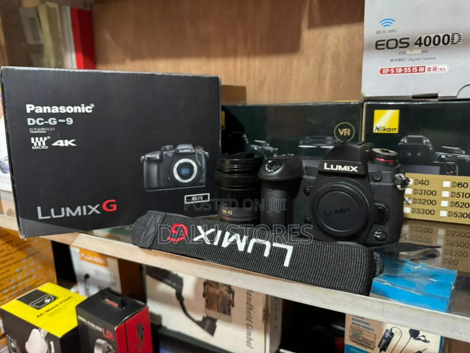Panasonic Lumix Dc-g9 Mirrorless Camera With 14-42mm Lens