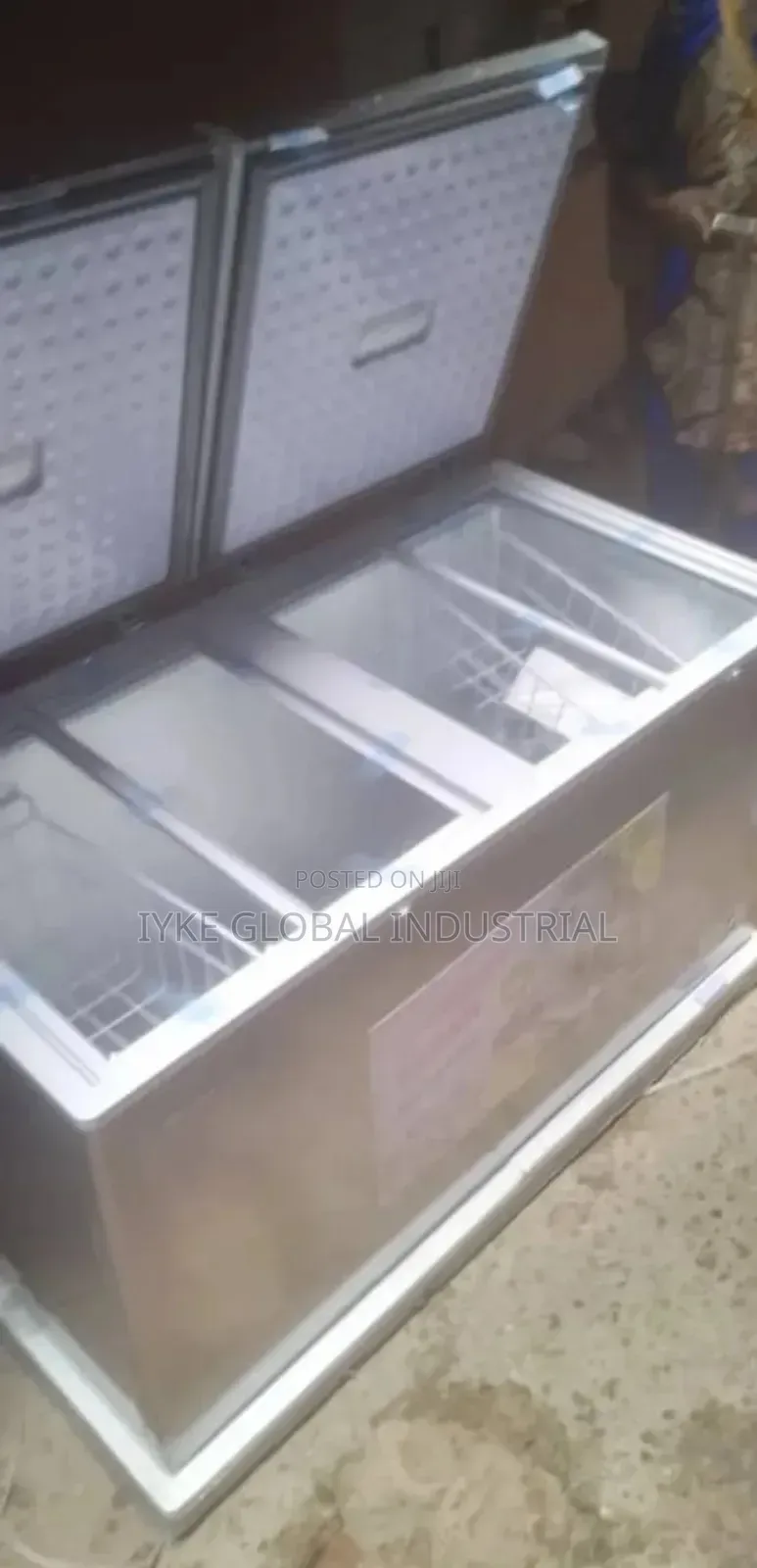 Double Door Freezer