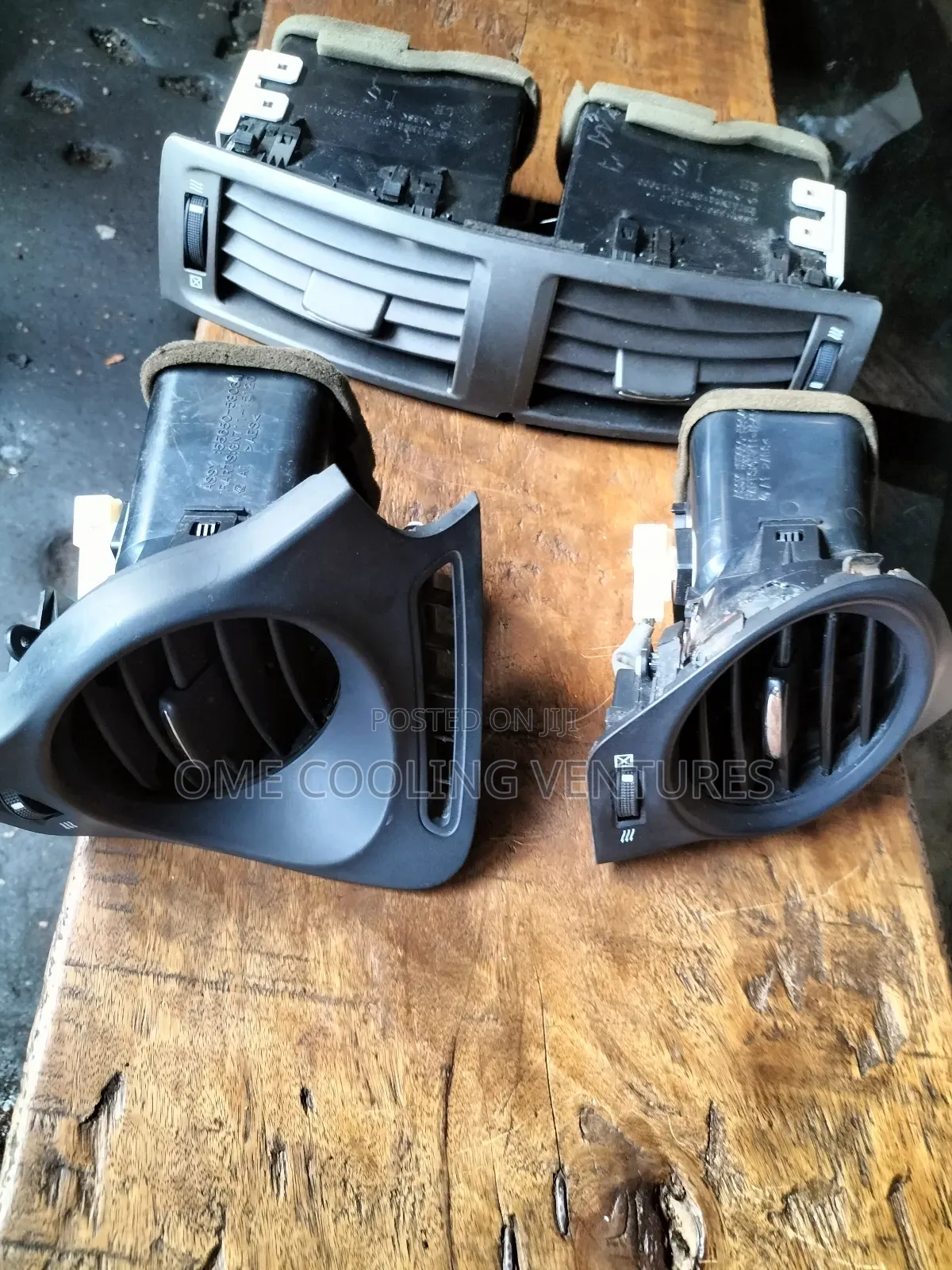 Complete Set Of Ac Vent For Lexus Is 250 2008 Model