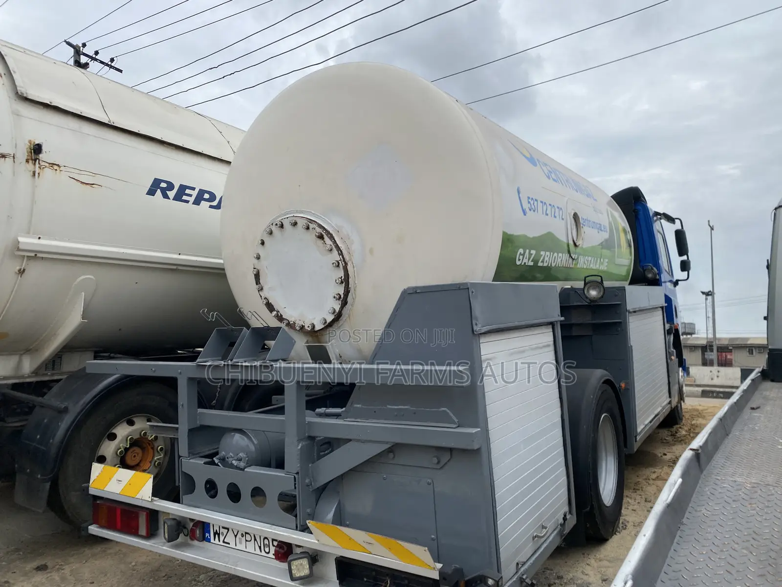 Lpg Gas Tanker 12-tons