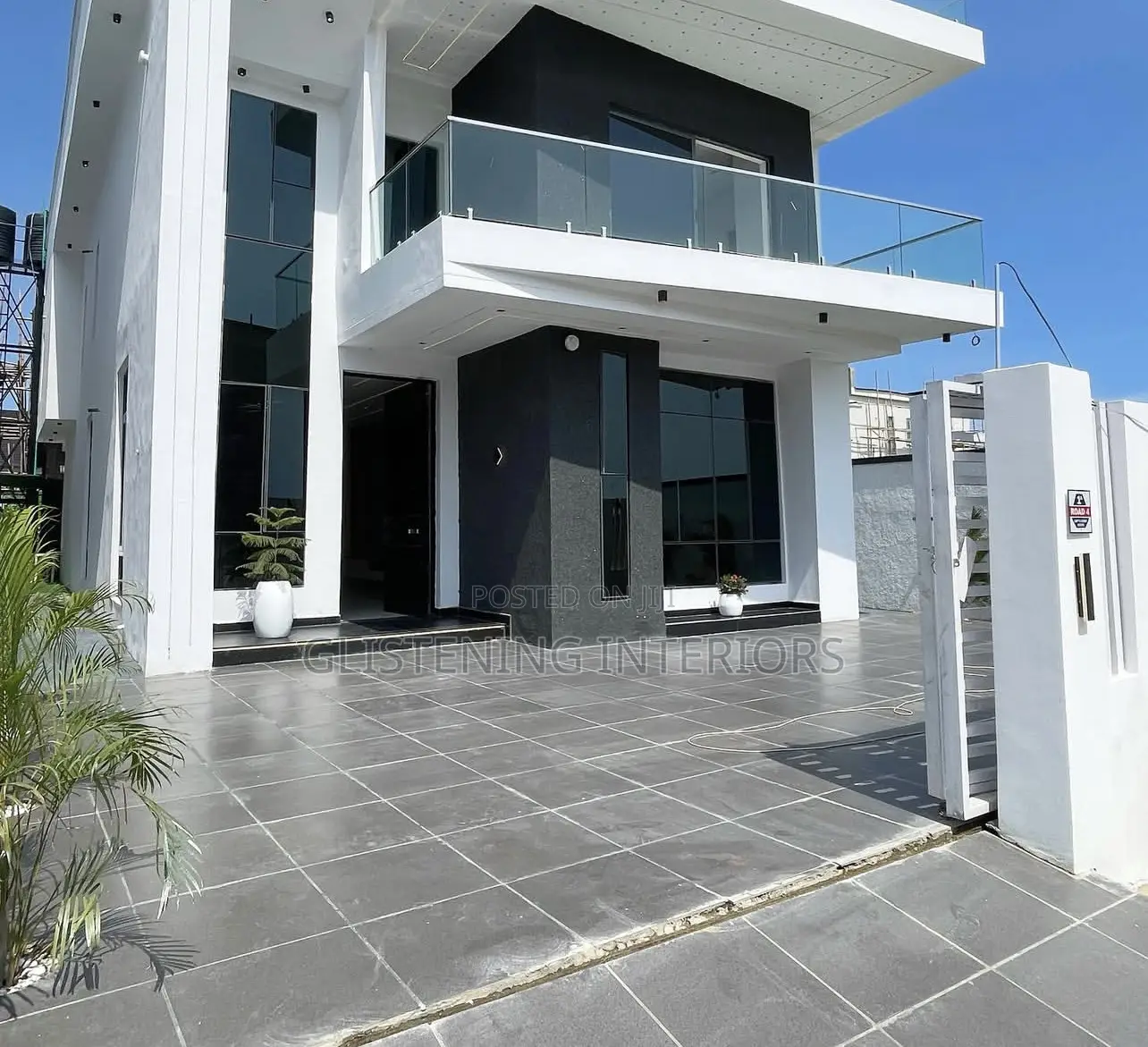 Frameless Balcony Plain 10mm Tempered Glass