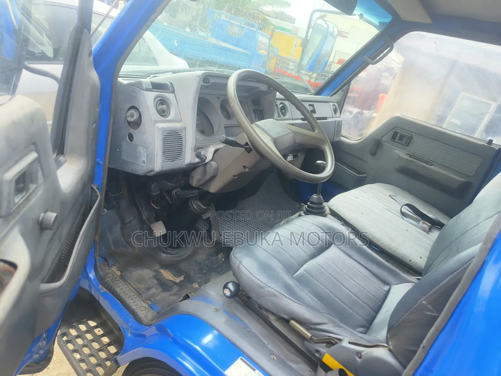 Toyota Dyna 200
