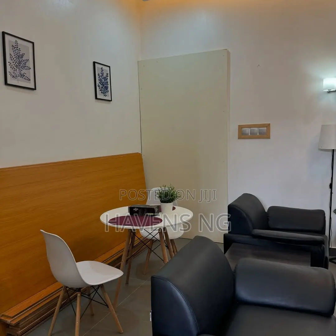 Chic 1-Bedroom Apartment | Maitama, Abuja