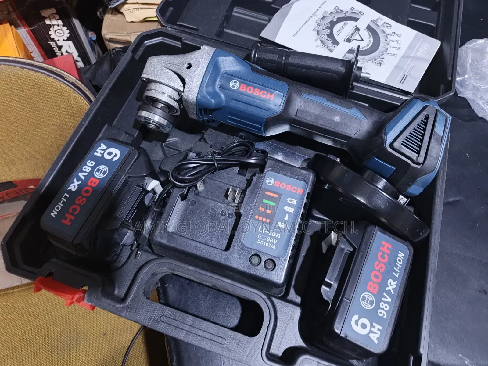Bosch Rechargeable Angle Grinder 4 1⁄2"