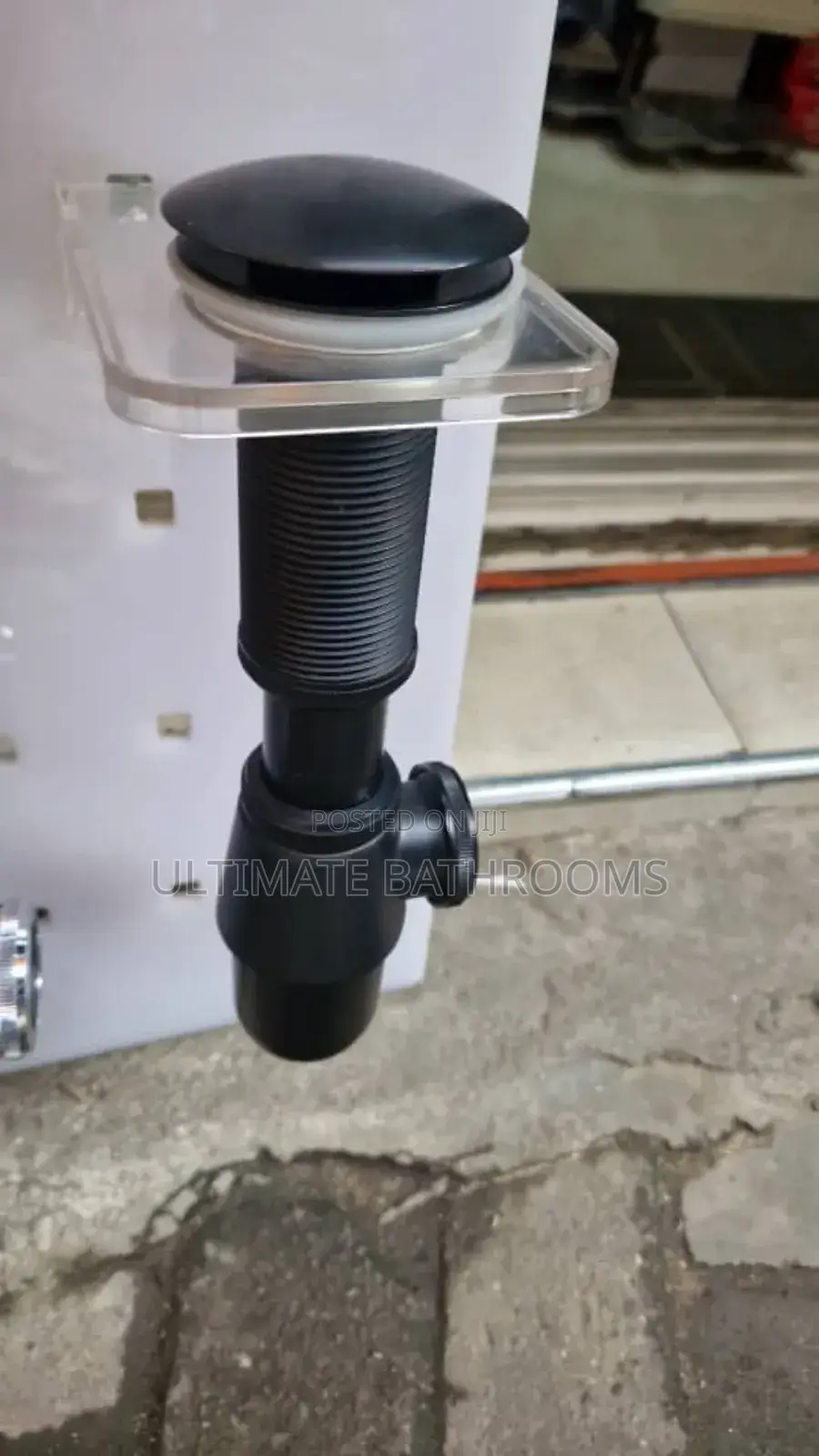 Black Quality Bottle Trap With Pop Up Waste