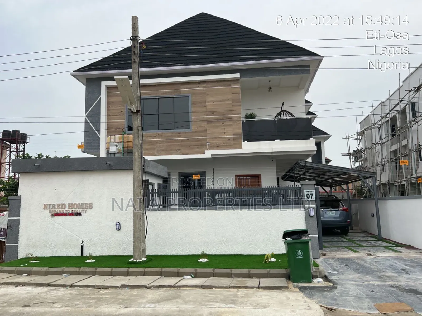 4bdrm Duplex in Ologolo, Lekki for sale