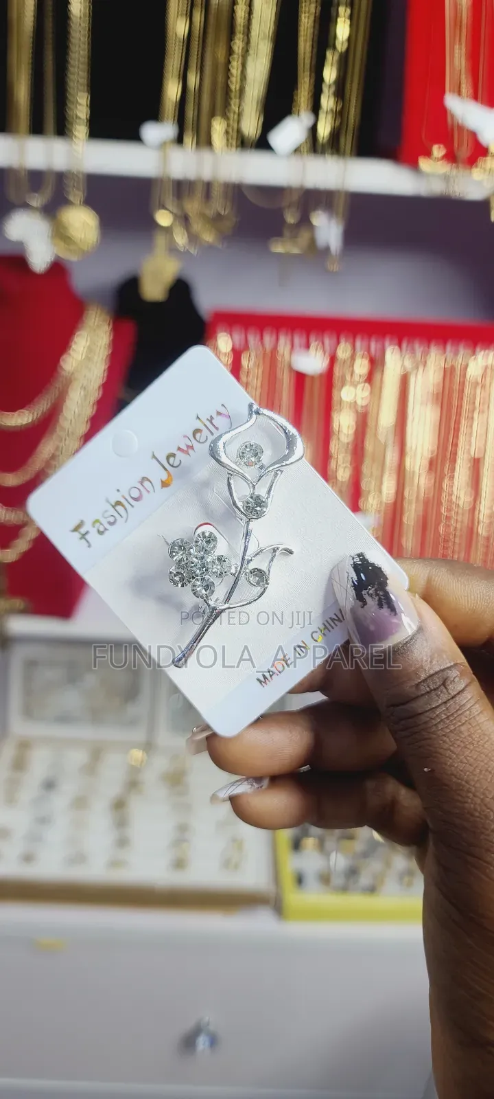 Simple Affordable Brooch