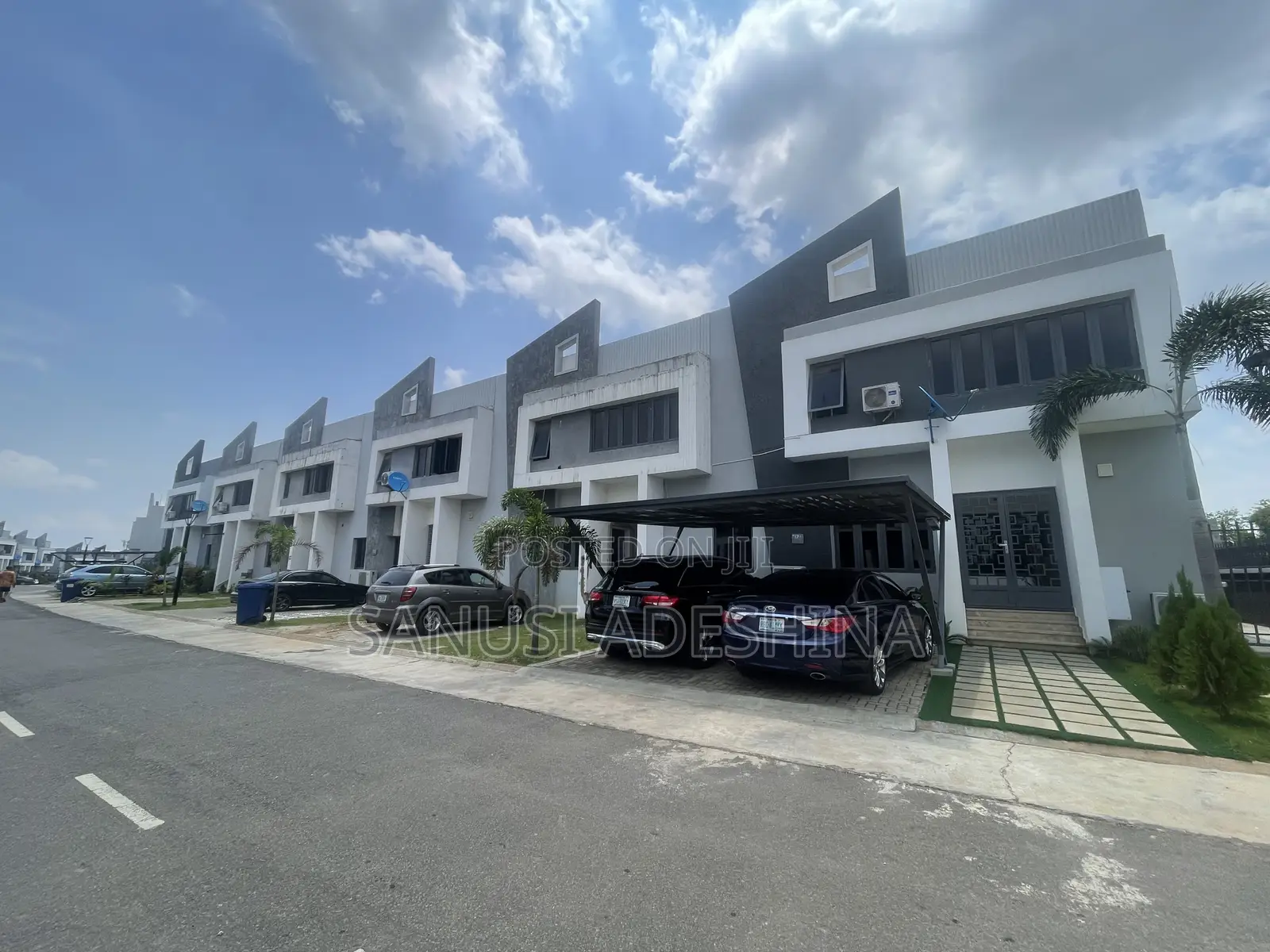 4bdrm Duplex in Life Camp,Fct Abuja for sale